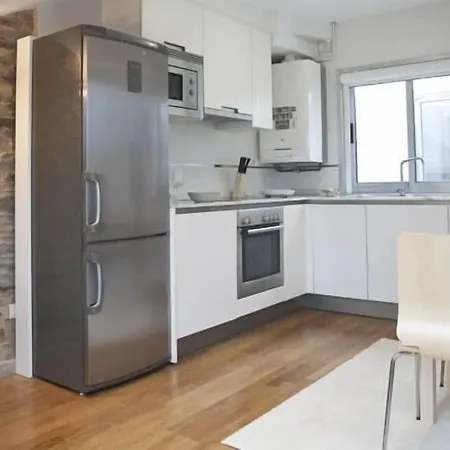 Apartamento Catedral 3 *