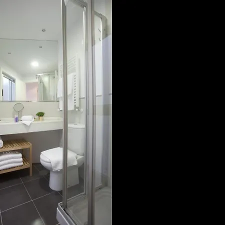 Apartamento Catedral 3 *